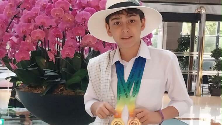 ¡Orgullo santandereano! Samuel Rangel triunfa en las Olimpiadas de Matemáticas en Singapur | Ramón Ramírez